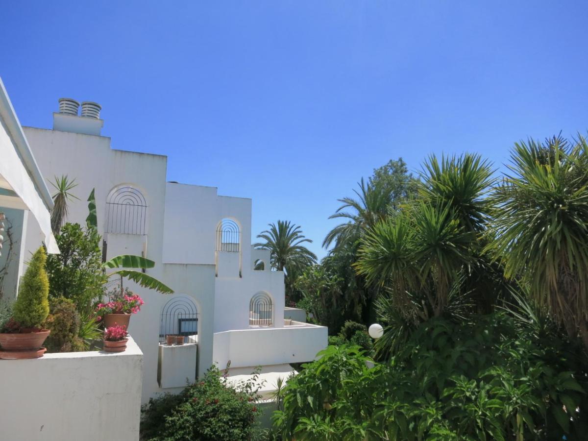 Jardines de Sotogrande: Duplex with Polo Views and Dual Pools Apartment Exterior photo